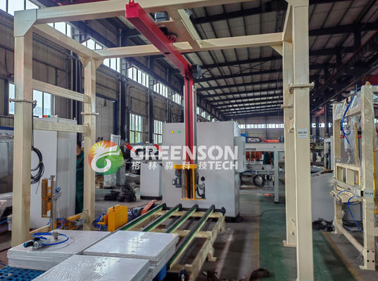 قیمت خوب Automatic 60x60cm PVC Coated Gypsum Ceiling Tile Making Machine with 1300mm Effective Laminating and 2-6 Million Sq.m/year Capacity آنلاین