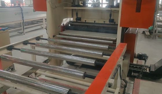قیمت خوب دستگاه سوراخ کردن صفحه مشاغل کوچک سوراخ سوراخ دار گچ دار دستگاه سقف دیواری آنلاین