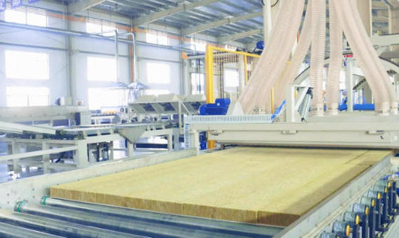 قیمت خوب Rock Wool Production Line with 10,000-60,000 Units Capacity High Temperature Curing and 1 Year Warranty for Mineral Wool Board آنلاین